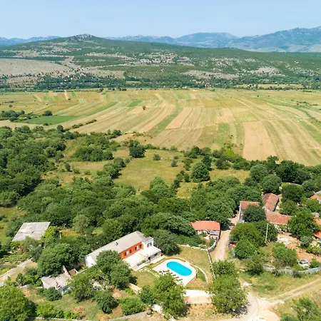 In With Wifi Tatil Evi